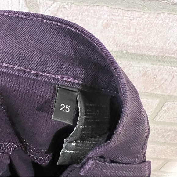 J Brand Super Skinny Jeans in Lacquered BlackBerry Size 25 - Picture 11 of 11